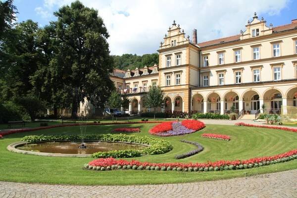 Brandýs nad Orlicí -... - Dům, budova