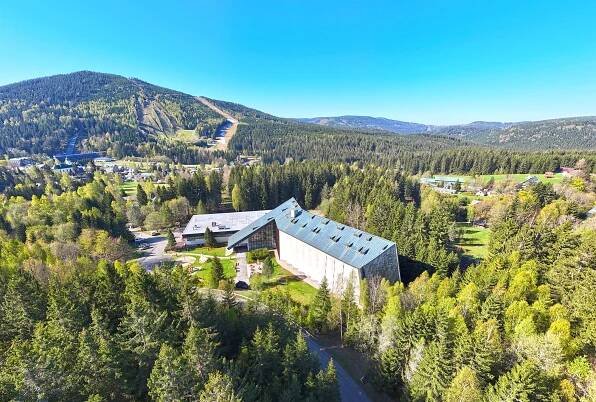 Dvakrát čtvrtek, dvakrát Harrachov! | Wellness Hotel Svornost, ubytování Harrachov