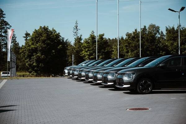 Auto Plaza ist Ihr seriöser Partner im B2B-Automobil-Großhandel