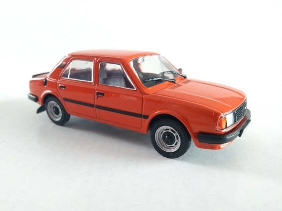 Škoda 120LS 1:43 DeAgostini