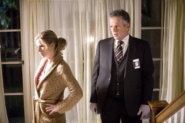 Closer - Kazisvět - Z filmu - Kyra Sedgwick, Tony Denison