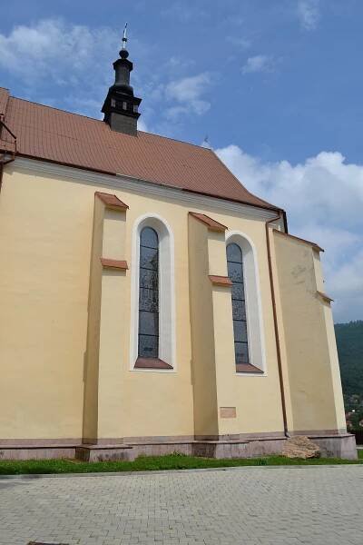 Súbor:Nová Baňa kostol 04.jpg – Wikipédia