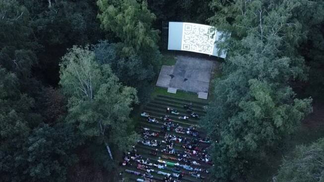 Jeden z lomů ve Skále slouží už přes šedesát let jako oblíbené letní kino | foto: Roman Bečvář