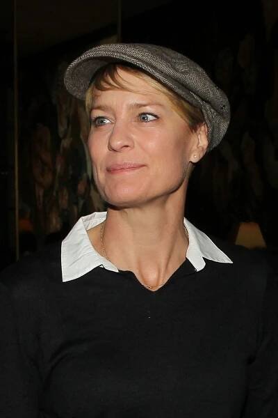 Nejkrásnější žena s krátkými vlasy: Robin Wright slaví padesátiny