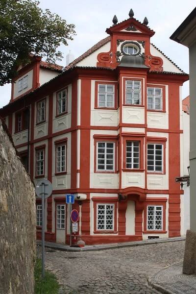 Soubor:U Zlateho hroznu 1.jpg – Wikipedie