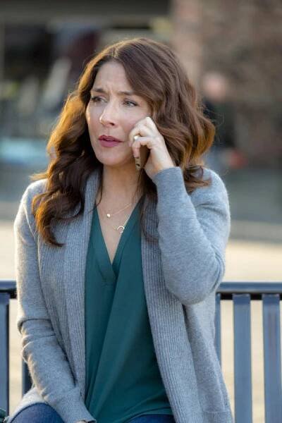 Erin Karpluk