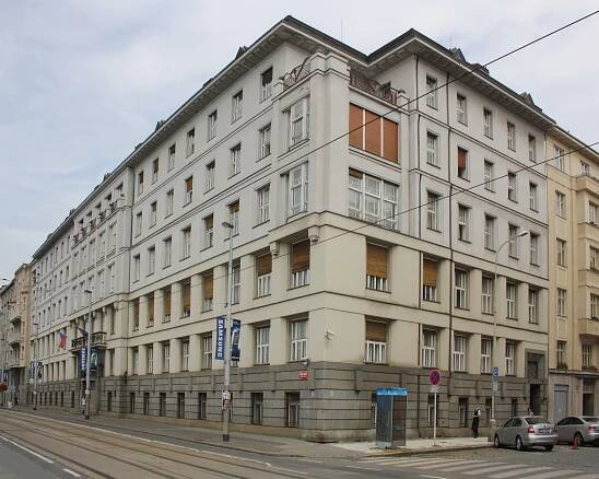 Soubor:Vseobecny penzijni ustav 2.JPG – Wikipedie