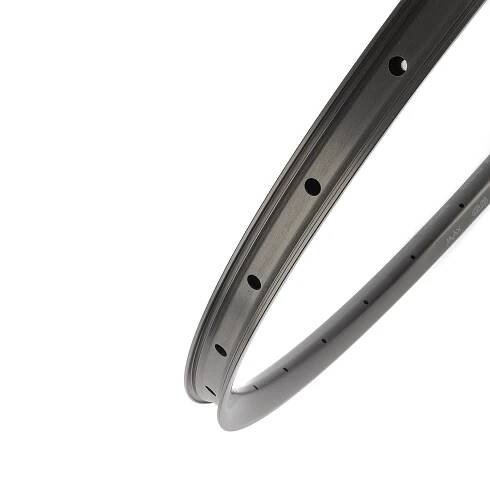 Gravel / MTB hliníkový ráfek 29" JAVAX GS235, 622-23, Disk, Tubeless Ready, černý matný, s logem | Biketone