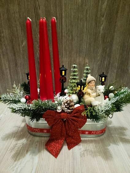 Adventní věnec truhlík chlapec s medvědem - Pavla Art Shop