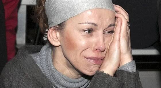 Herečka Nataša Gáčová při sobotním představení Klub rváčů, kdy se herci loučili s diváky.