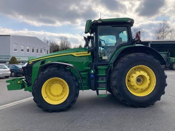 Kolový traktor John Deere 8R 410 | STROM PRAHA a.s. 
