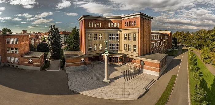 Hradec Králové Region Convention Bureau provedlo vlastní statistické šetření