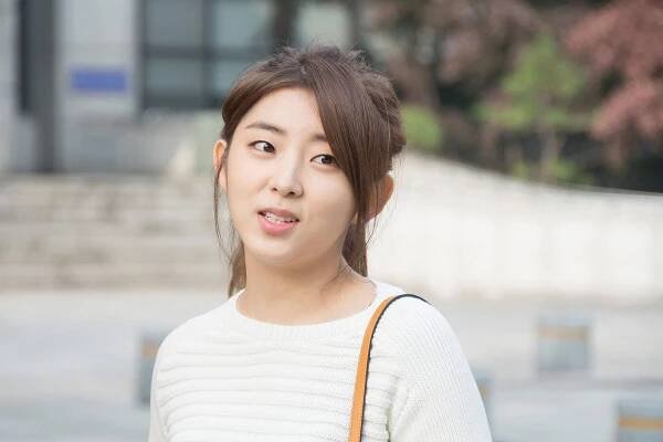 So-hyun Kwon - Hwanggu - Z filmu