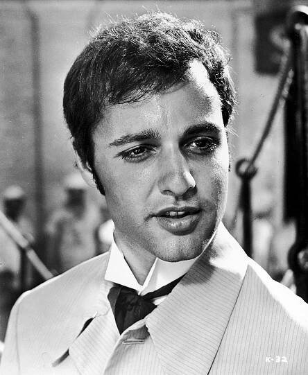 Sal Mineo - Krakatoa, na východ od Jávy - Promo