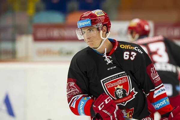 Mountfield HK, a.s. | Fotogalerie | Hráč | Jaroslav Dvořák