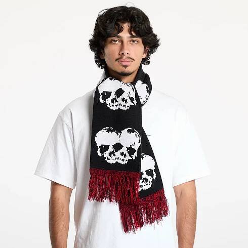 Šál PLEASURES Skull Scarf Black Universal
