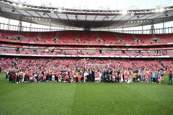 INFO PRO ČLENY SC: Objednávka domácích dresů pro sezonu 2024/2025 s 10% slevou. - Arsenal FC Supporters Club