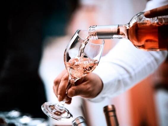 Detox nemusí nutně znamenat zákaz, ale správnou volbu alkoholu