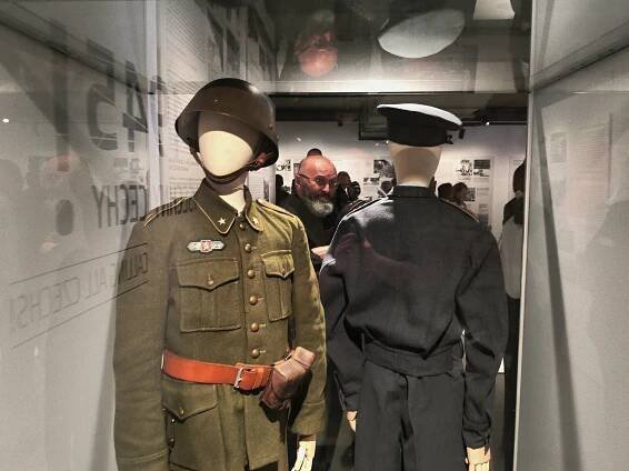 Žižkovské muzeum zve na cestu časem. Barikáda připomíná Pražské povstání