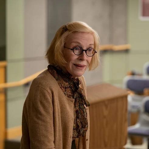 Holland Taylor on TV World Building, College Regrets, and the 'Freedom' of Going Makeup-Free Onscreen