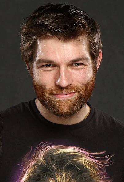 Liam McIntyre - Wikipedia