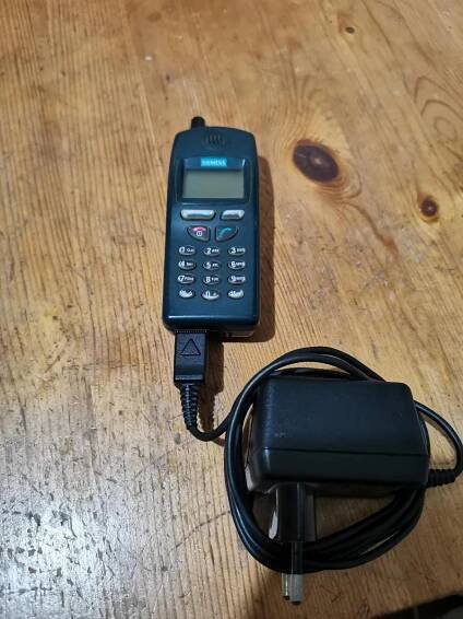 Siemens C25 - Mobily a chytrá elektronika