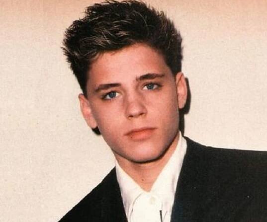 Corey Haim Biography - Facts, Childhood, Family Life & Achievements