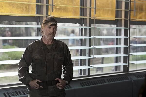 Falling Skies - The Armory - Z filmu - Will Patton