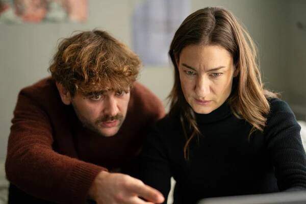 Alexander Gaida, Marie Leuenberger - Ein Krimi aus Passau - Bis auf den Knochen - Z filmu