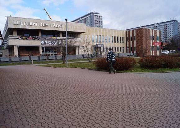 O budoucnosti sídliště se rozhodne teď! Přijďte na besedu v KD Ládví s politiky a architekty - Krásné Kobylisy