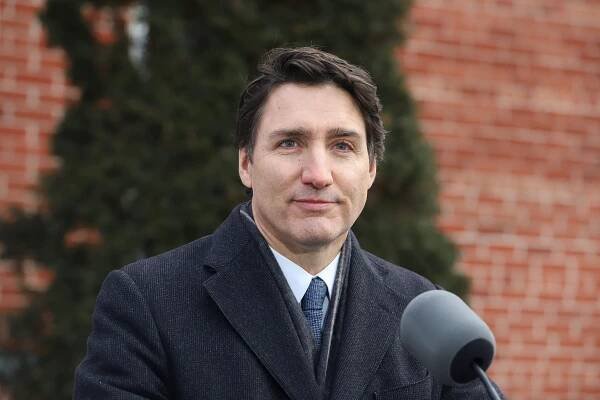 Trudeau rezignuje na post premiéra Kanady i šéfa liberálů. Rozhodnutí ovlivnily vnitrostranické boje