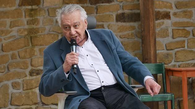Česká dechovka navždy přišla o svou legendu. Josef Zíma zpíval i v Kutné Hoře