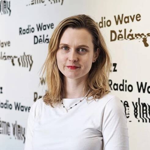 Vlasáková: Feministická témata nejsou ‚cizí‘ | iROZHLAS - spolehlivé zprávy