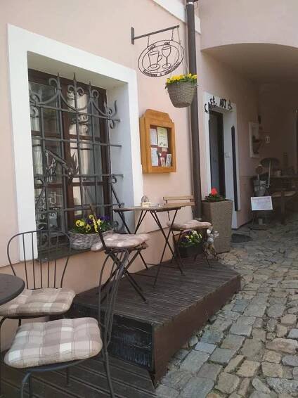 Café Art | visittrebic.eu
