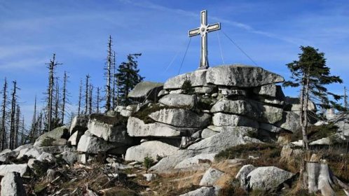 Památný kříž na hoře Plechý