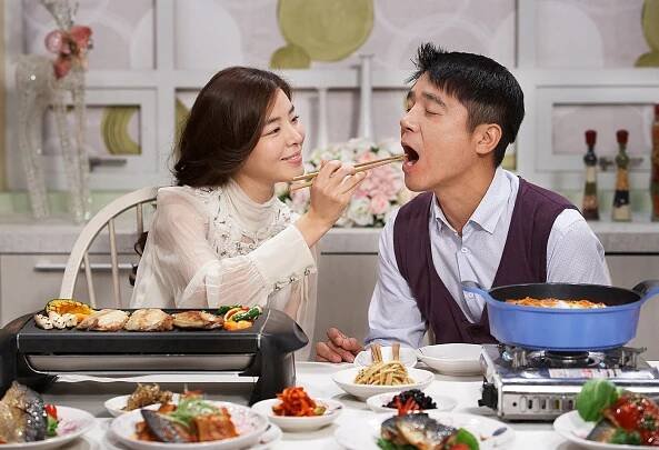 Sarangyi museowi - Z filmu - Gyoo-ri Kim, Chang-jeong Im