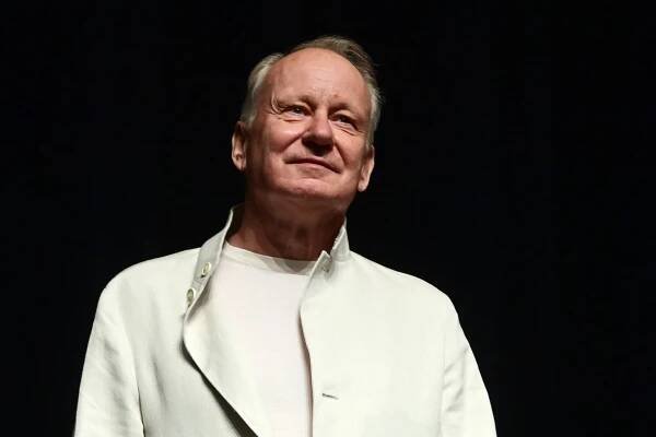 Stellan Skarsgård ve Varech: České pivo, to je moje! A setkání s prezidentem