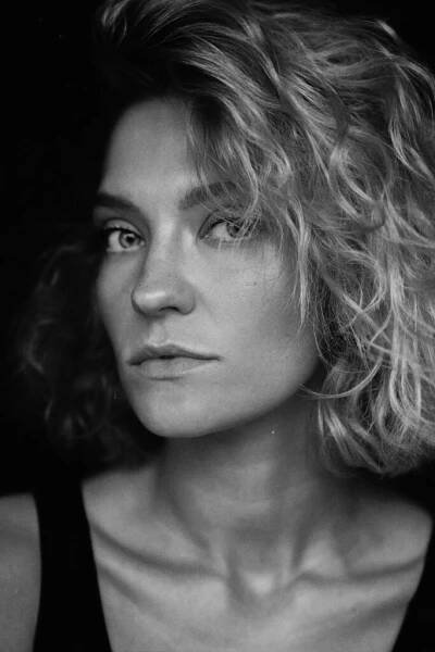 ANNA NAZAROVA – KINOIST
