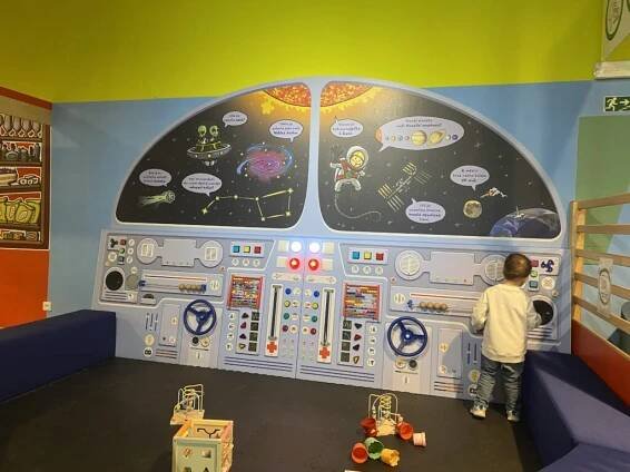 IQ PARK LIBEREC - Letem světem dětem