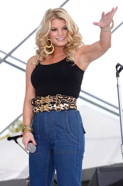 Singer Jessica Simpson performs at the 99.9 Kiss Country 24th Annual Chili Cook Off at CB Smith Park on January 25, 2009 in Pembroke Pines, Florida.
