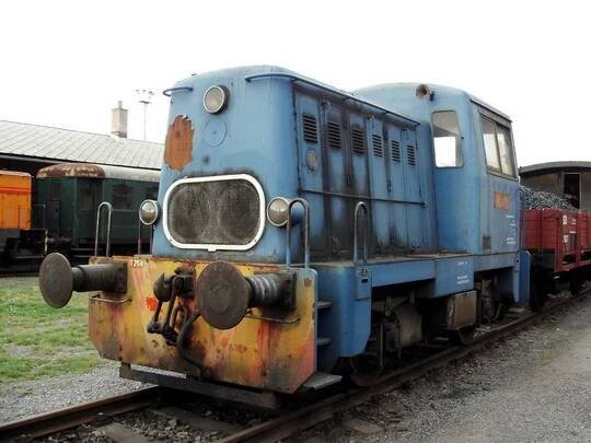 T 211.0838 (700.838-6) na kolejišti výtopny dne 5.5.2007 © PhDr. Zbyněk Zlinský
