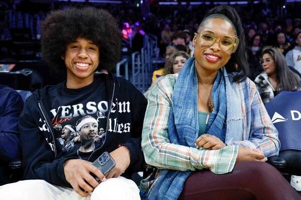 Jennifer Hudson Says She's a 'Basketball Mom' as She Talks Summer Plans with Teenage Son David (Exclusive)