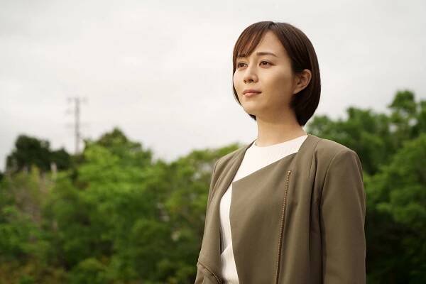 Oja no okane wa dare no mono: Hótei sózokunin - Z filmu - Manami Higa