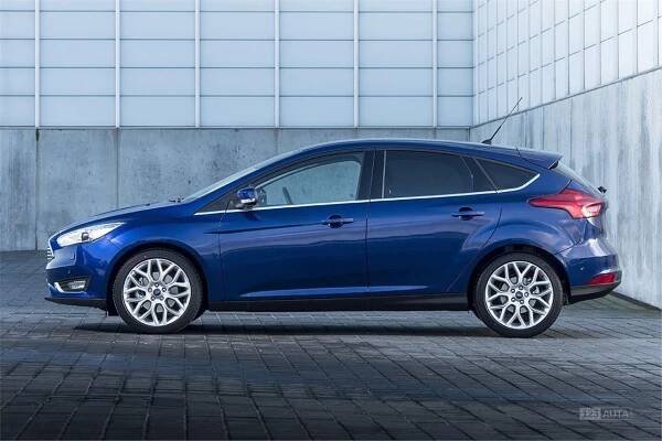 Recenze a test Ford Focus 2014 - Autonoto.cz