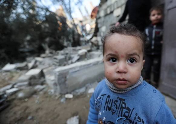 Deseti tisícům dětí v Gaze hrozí nebezpečná podvýživa, situace je katastrofální, varoval UNICEF