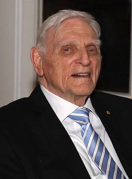 John B. Goodenough – Wikipedie