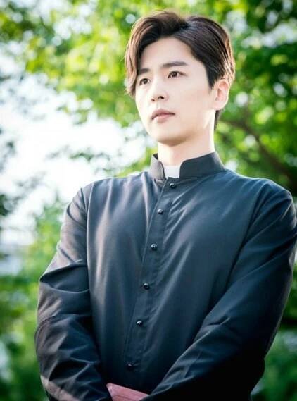 Shin Dong-wook Profile and Facts (Updated!) - Kpop Profiles