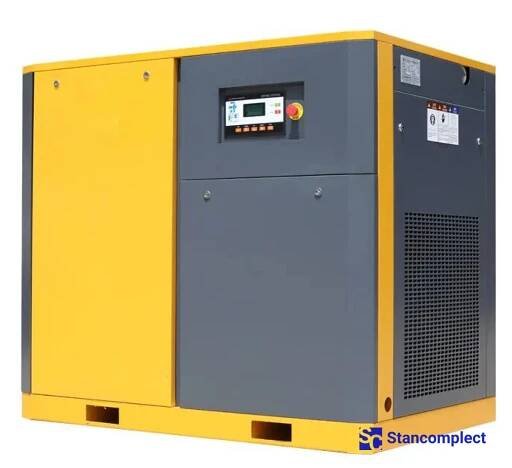 Šroubový kompresor AirHorse AHD-30A s přímým pohonem (kapacita 3,2 m³/min, tlak 10 bar)