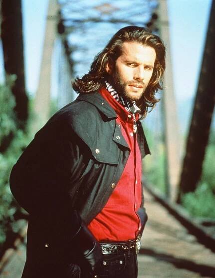 Odpadlík v slzách: Zemřela matka Lorenzo Lamase, hvězda Hollywoodu (†96)!