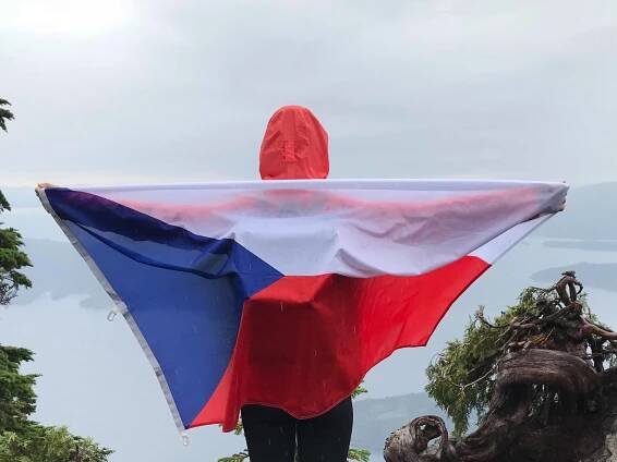 Kavanaugh, Evropa a palačinky - Studium v zahraničí: Rotary Youth Exchange Czechia - Dlouhodobé pobyty